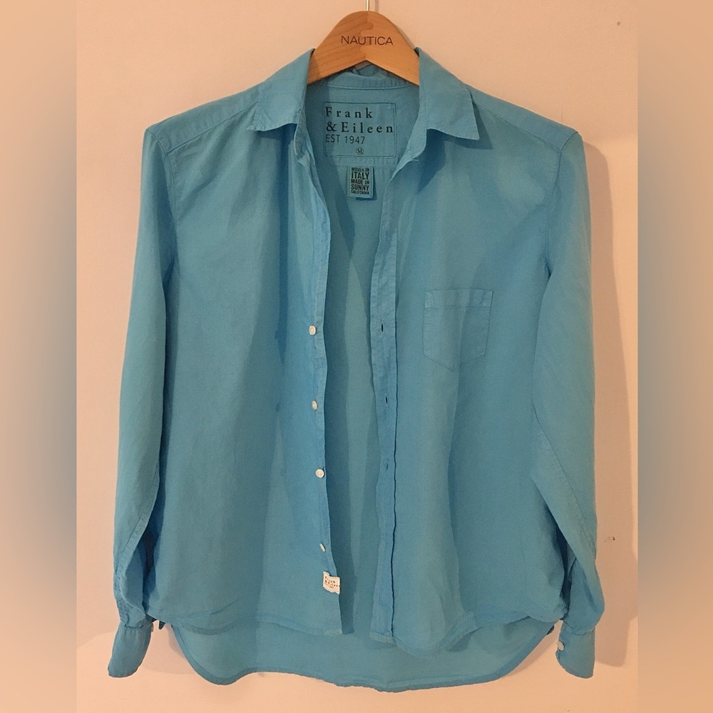 Lightweight cotton button down